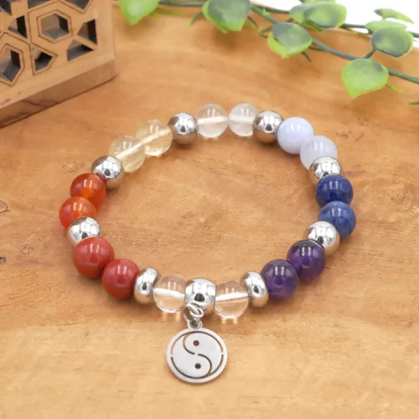 Bracelet 7 chakras en pierres naturelles multicolores avec breloque et perles en acier inoxydable