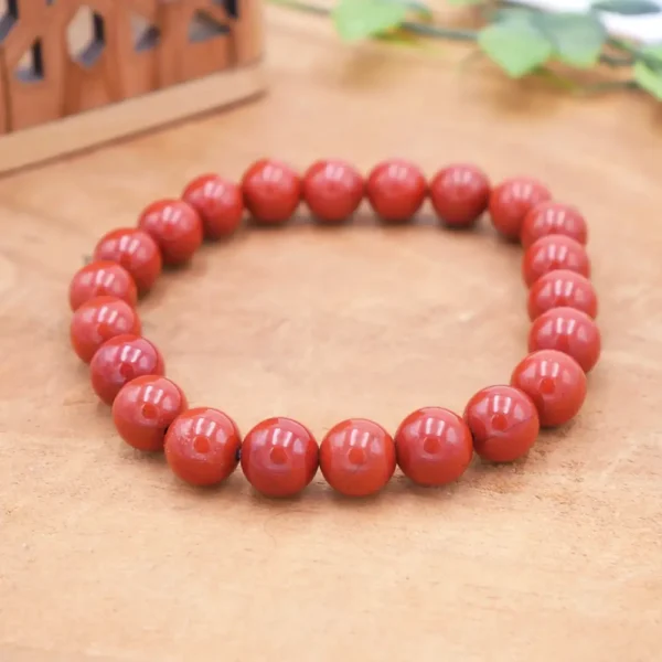 Bracelet en Jaspe Rouge de qualité supérieure, perles rondes en pierre naturelle montées sur fil élastique multibrin haute résistance.