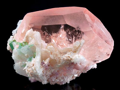 Morganite : vertus, amour et propriétés