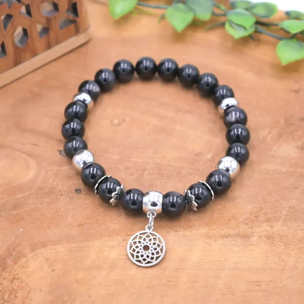 Bracelet en Hypersthène naturelle monté sur fil élastique multibrin résistant avec accessoires en acier inoxydable