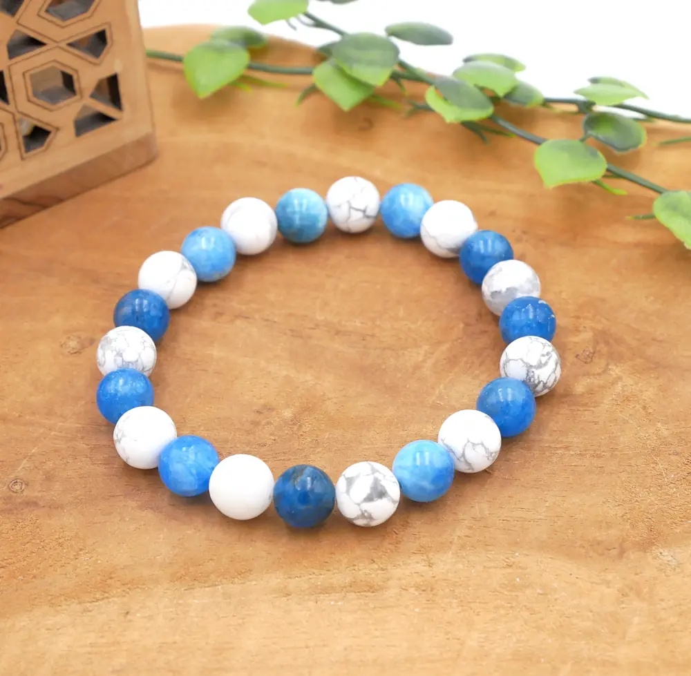 Photo Bracelet Apatite et Howlite en pierre naturelle, bijou fait main