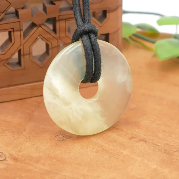 Donut en pierre naturelle Jade de Chine