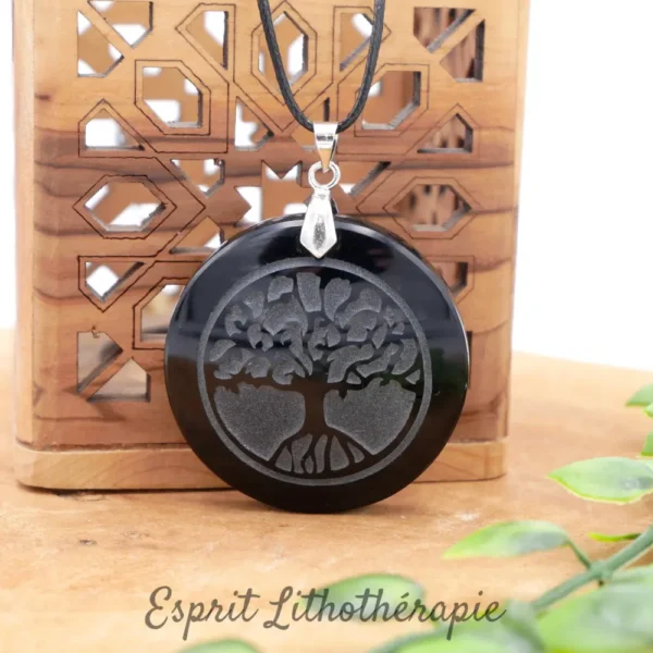 Pendentif en Obsidienne naturelle du Mexique gravé Arbre de vie