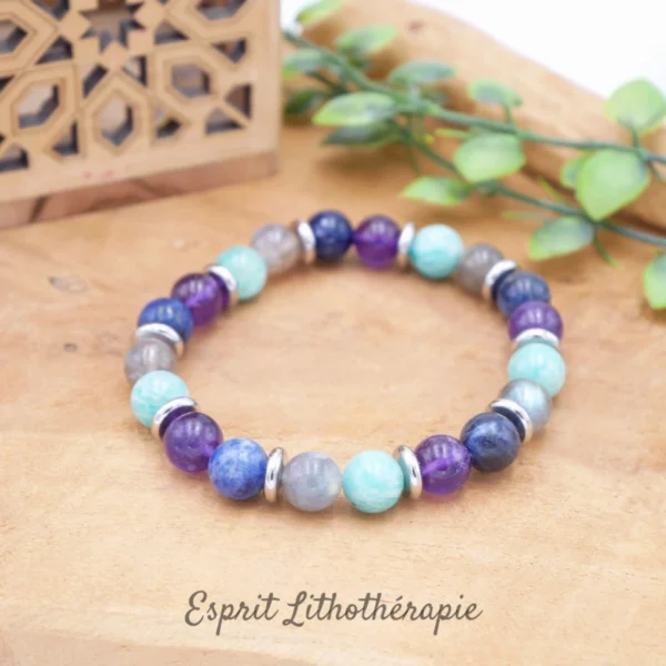 Bracelet en pierres naturelles de qualité en Amazonite, améthyste, labradorite, sodalite.