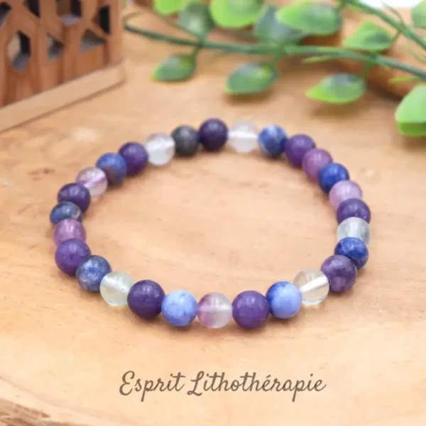 Bracelet en pierres naturelles de qualité en Fluorite, Lépidolite, Sodalite. Tailles des perles et du bracelet au choix.