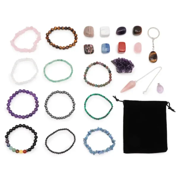 Calendrier de l'avent lithothérapie version prémium luxe, bracelets, pierres et minéraux. Photo du contenu du calendrier.
