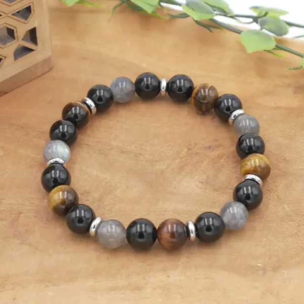 Bracelet en pierres naturelles de qualité en labradorite, obsidienne noire et oeil de tigre montées sur fil élastique.